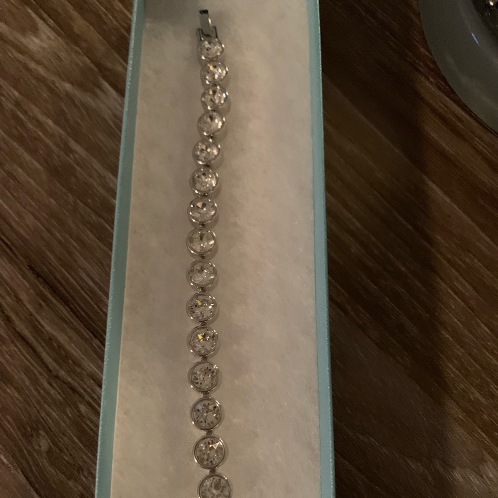 Touchstone Ice bracelet